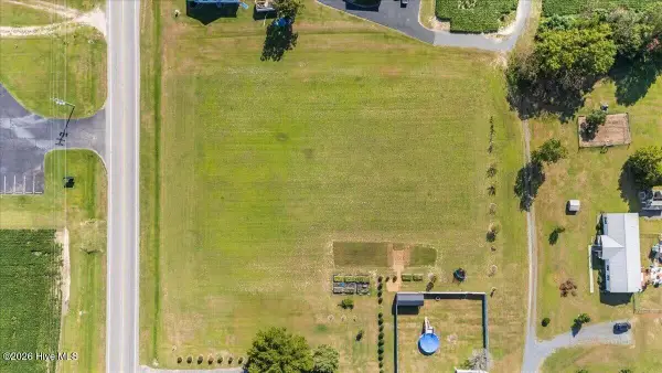 12141 N U.s. 421, Broadway, NC 27505