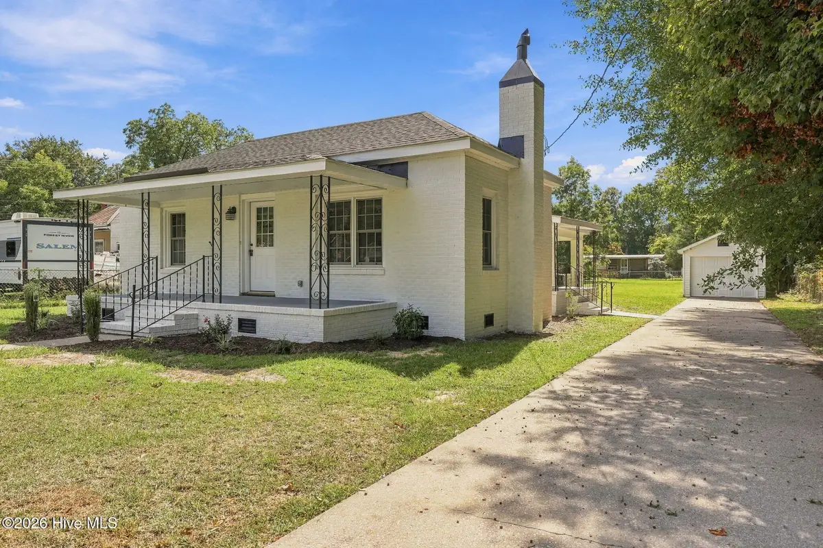 402 N Front Street, Hamilton, NC 27840 - #1