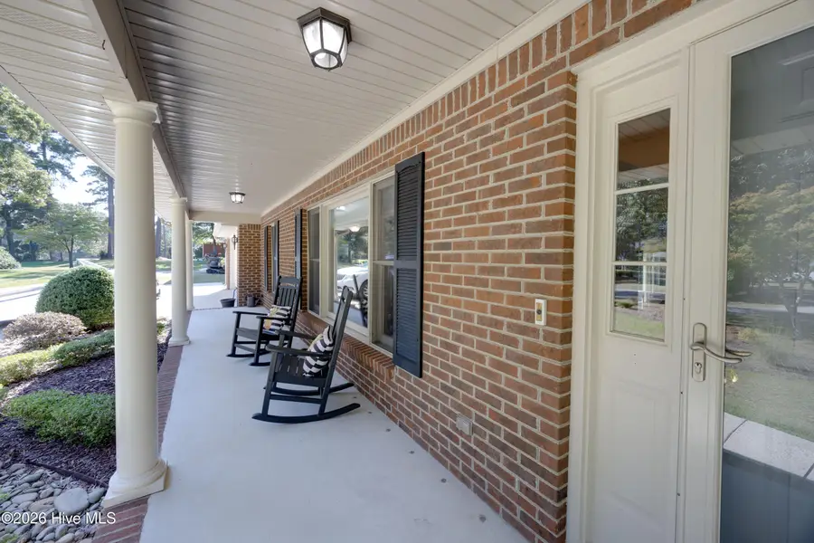 320 S Wedgewood Drive, Washington, NC 27889 - #3