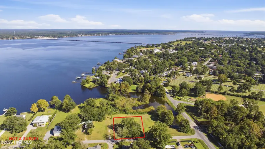 109 Beech Street, New Bern, NC 28560 - #2