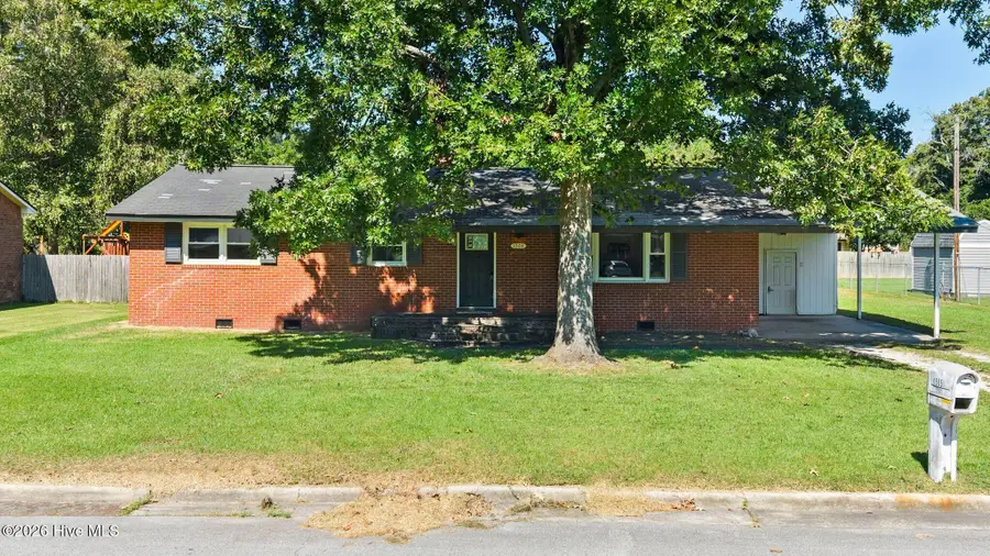 1505 Phillips Avenue, New Bern, NC 28562 - #2