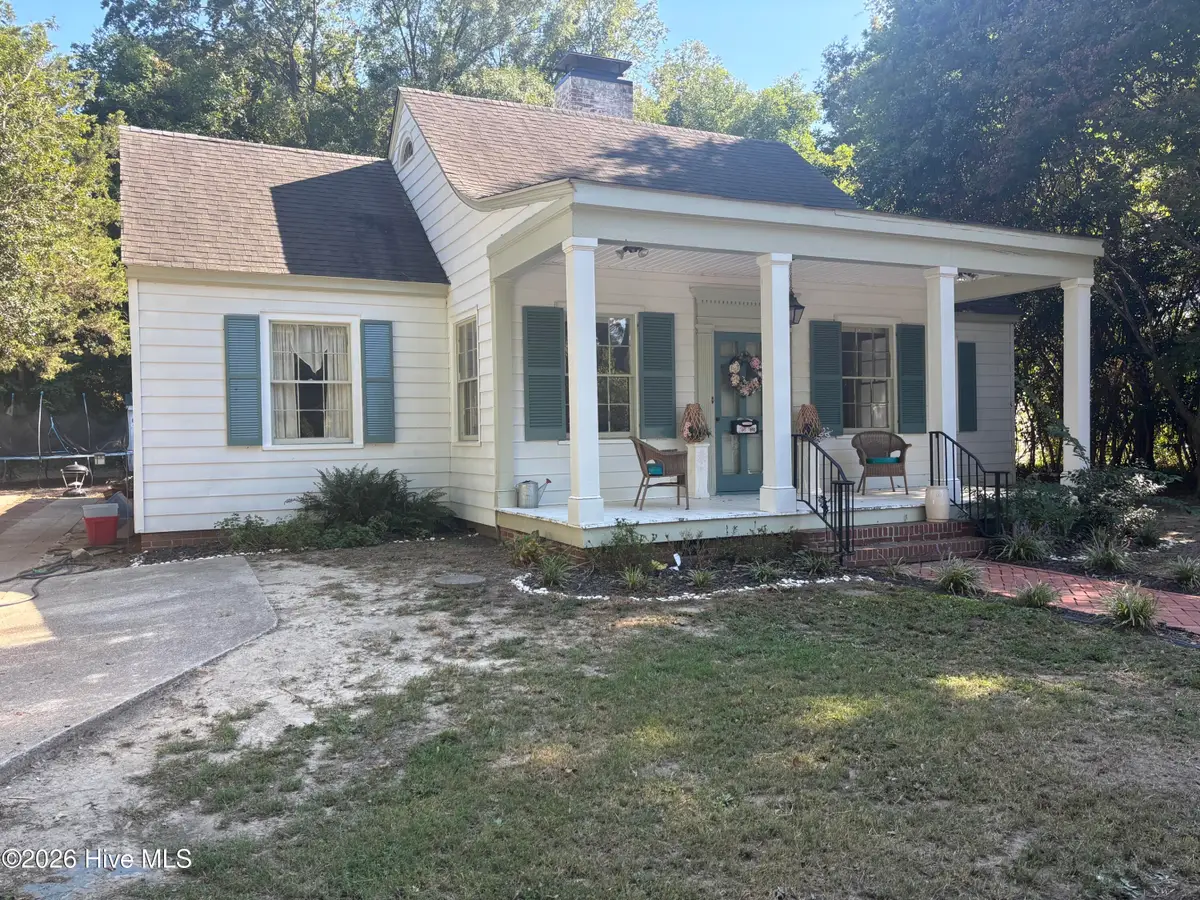 112 Raleigh Road Parkway N, Wilson, NC 27893 - #1