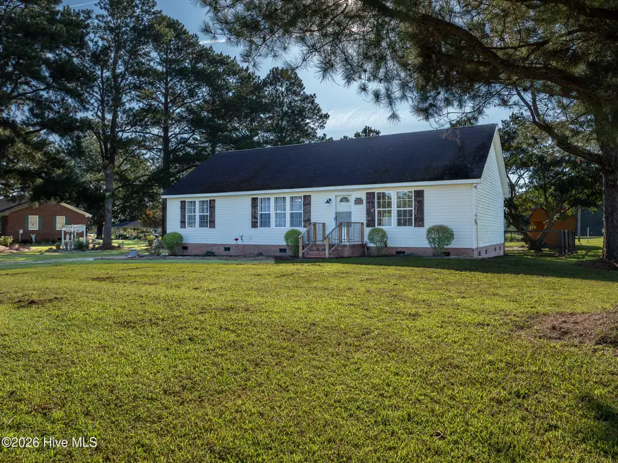 169 Luther Banks Road, Richlands, NC 28574 - #2