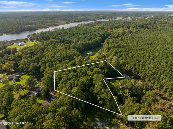 869 Tuttles Grove, Beaufort, NC 28516