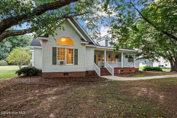 8622 Carter Grove Drive, Elm City, NC 27822