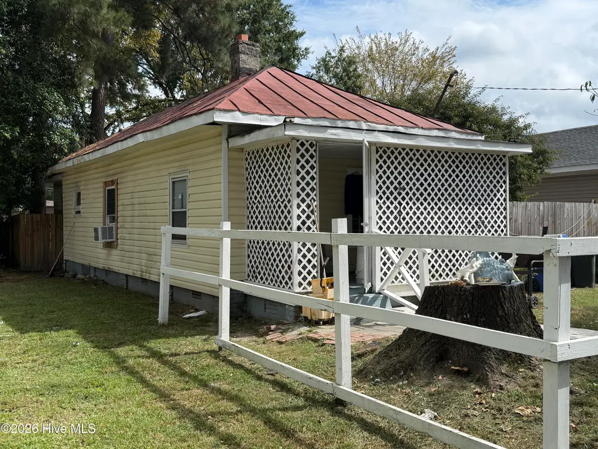 911 Washington Street E, Wilson, NC 27893 - #1