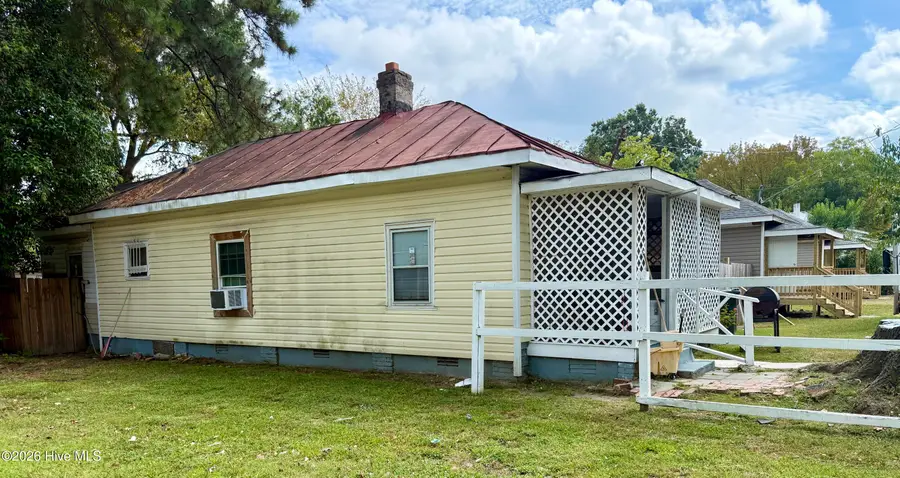 911 Washington Street E, Wilson, NC 27893 - #3