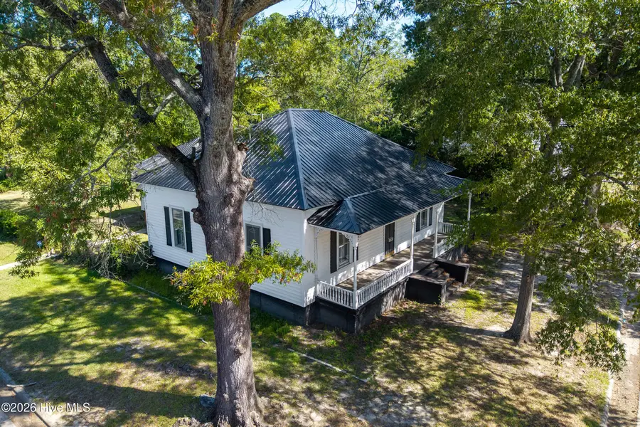 412 W Walnut Street, Tarboro, NC 27886 - #2