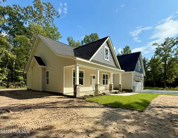 200 S Dimock Road, Washington, NC 27889