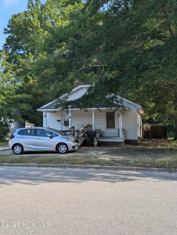 908 Randolph Street S, Wilson, NC 27893