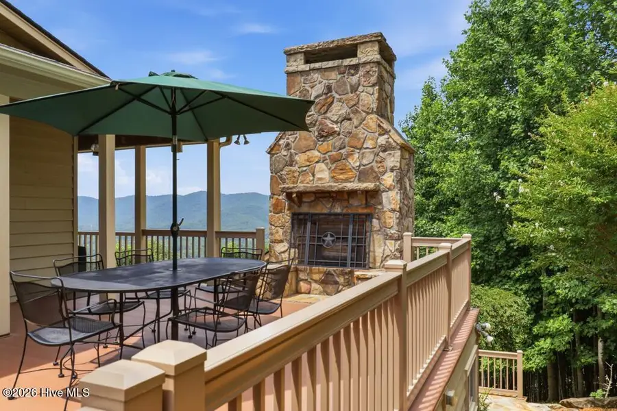 1035 Summit Way, Blairsville, GA 30512 - #2