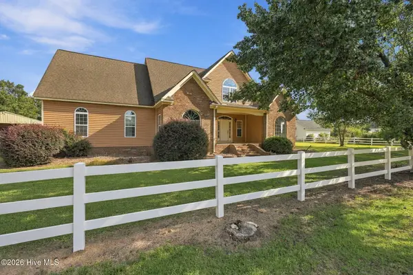 3742 Emma Cannon Road, Ayden, NC 28513