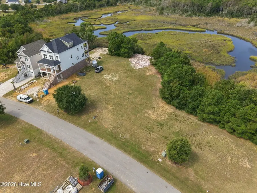 617 Cannonsgate Drive, Newport, NC 28570 - #2