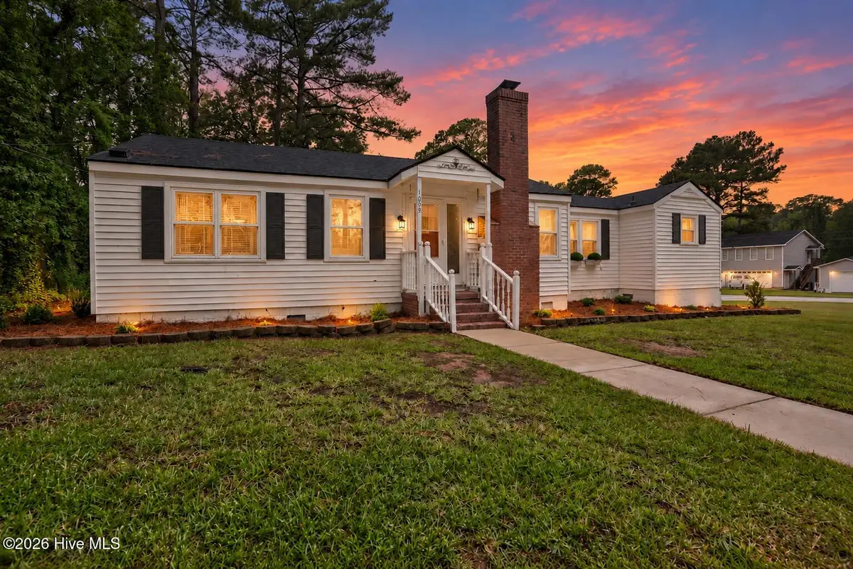 1009 Walnut Street W, Wilson, NC 27893 - #1