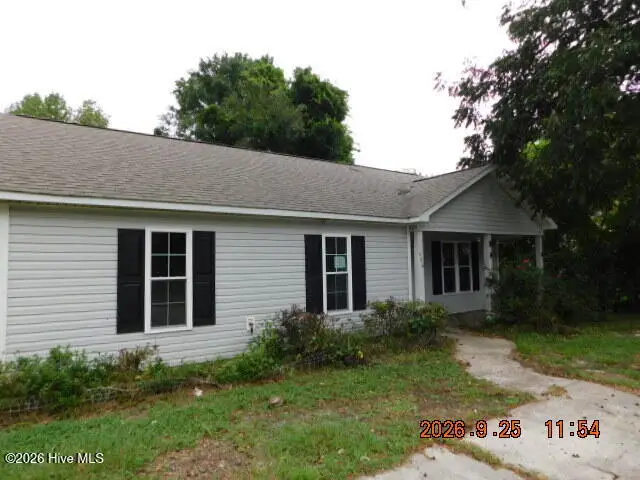 406 Seventh Street, Maysville, NC 28555 - #1