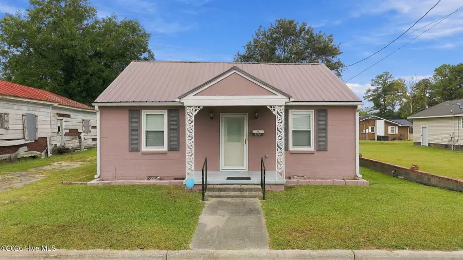 305 N Charles Street, La Grange, NC 28551 - #2