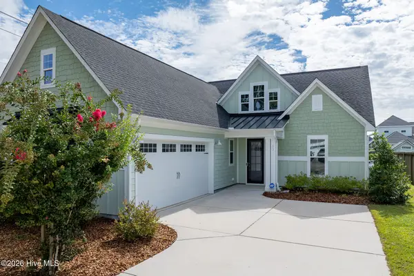 13 Meon Lane, Hampstead, NC 28443