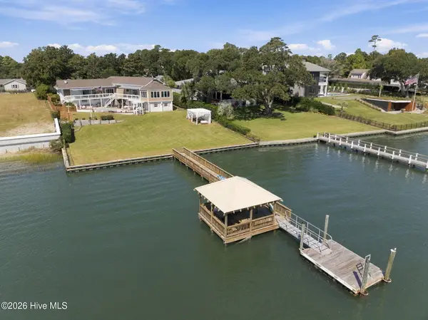 8120 Bald Eagle Lane, Wilmington, NC 28411