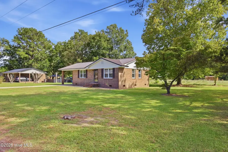 109 E Walnut Street, Bladenboro, NC 28320 - #2