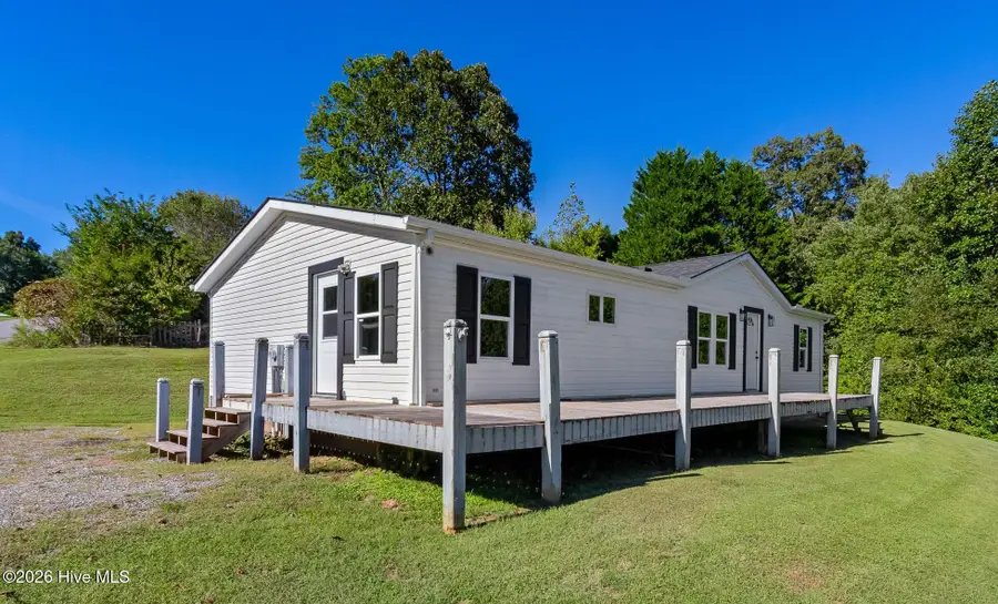 258 Bobcat Lane, Warne, NC 28909 - #3