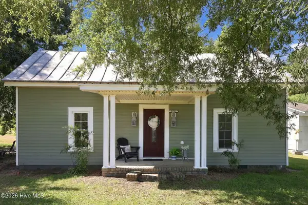 2292 Doc Loftin Road, Ayden, NC 28513