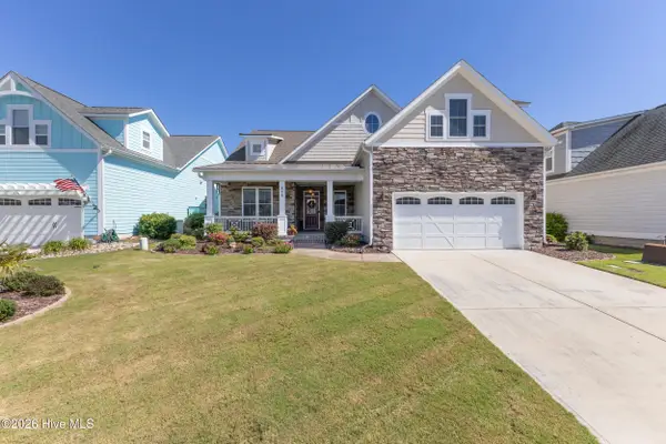 858 Lake Willow Way, Holly Ridge, NC 28445