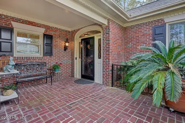 1910 Le Gare Court, Wilmington, NC 28403