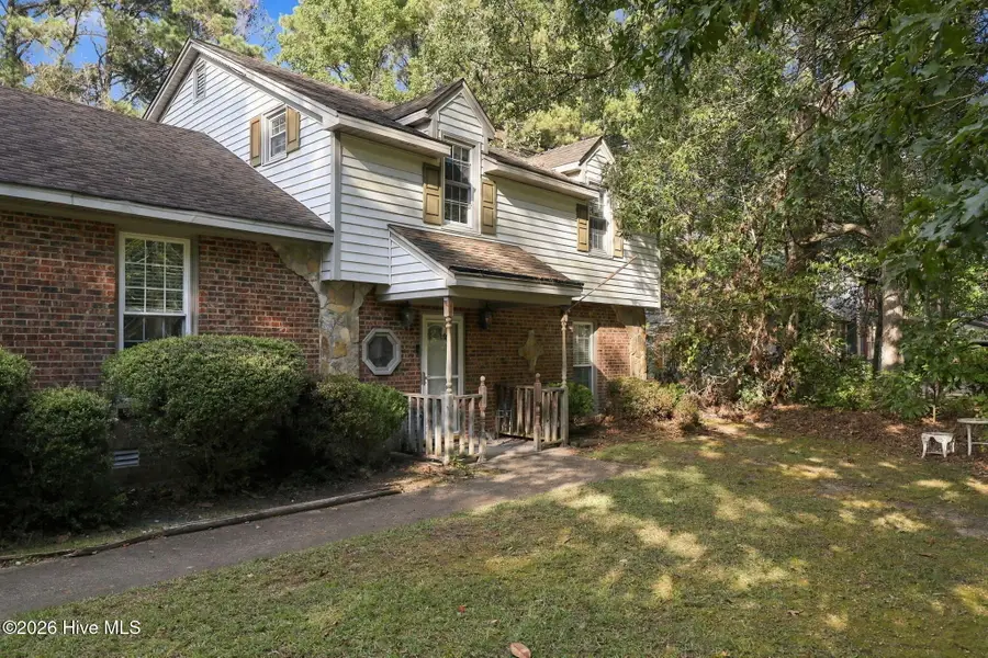 507 Eleanor Street, Greenville, NC 27858 - #2
