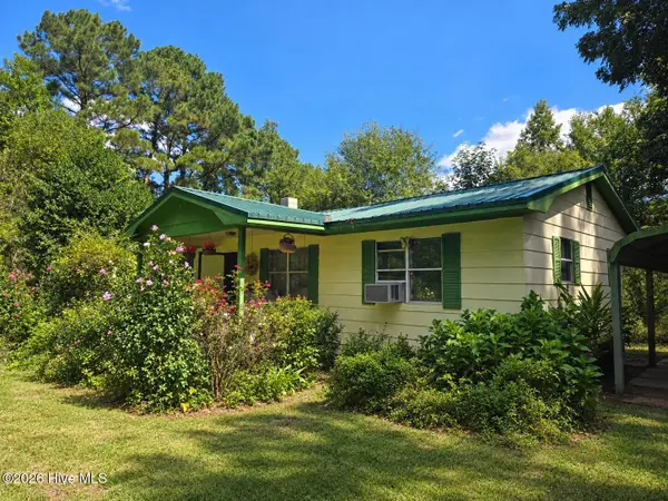 3223 Chandler Road, Vanceboro, NC 28586