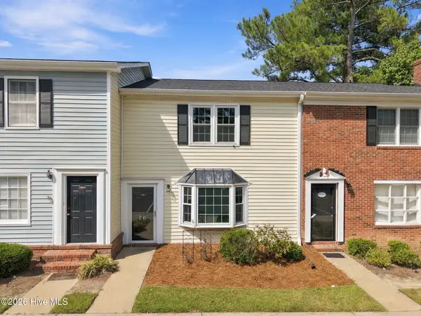 100 David Drive #E15, Greenville, NC 27858