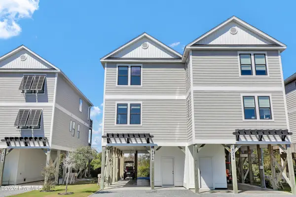 825a N New River Drive, Surf City, NC 28445