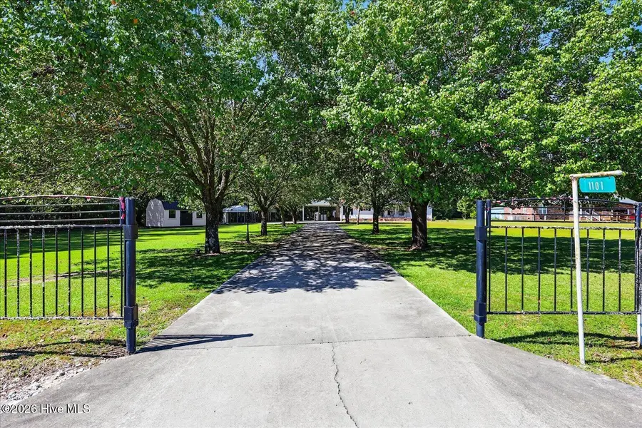 1101 Old Northeast Road, Hallsboro, NC 28442 - #2