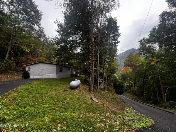 4779 Junaluska Road, Andrews, NC 28901