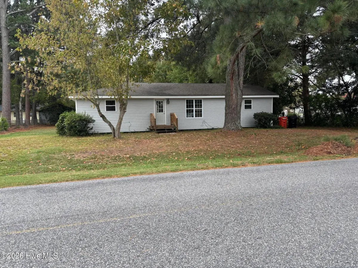 111 Coopers Lane E, Elizabeth City, NC 27909 - #1