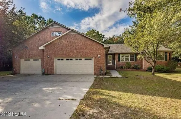 903 Lanyard Lane, New Bern, NC 28560