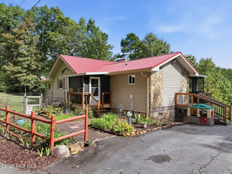 212 Cornwell Lane, Murphy, NC 28906 - #3
