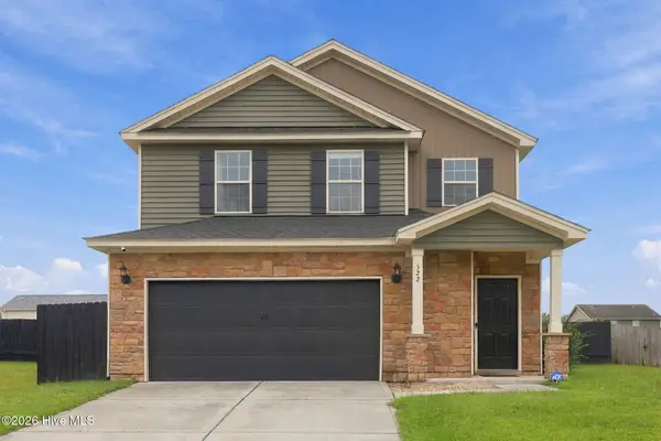 522 Shelmore Lane, Jacksonville, NC 28540