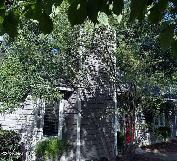 1943 White Hollow Drive, Greenville, NC 27858