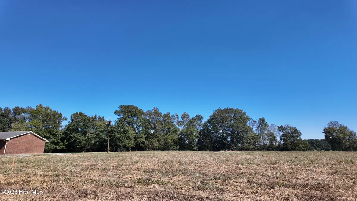 8 S Nc 41 Highway, Wallace, NC 28466 - #1