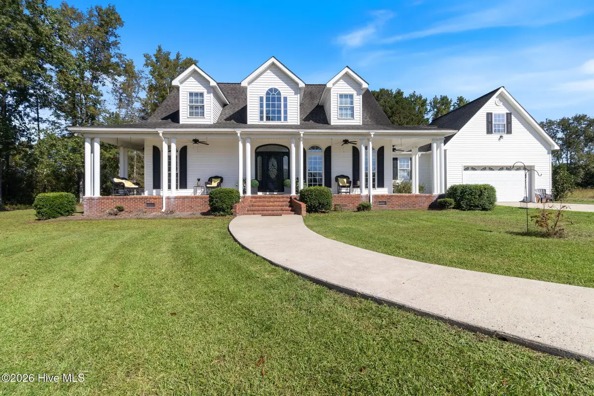 549 Sassafras Road, Bladenboro, NC 28320 - #1