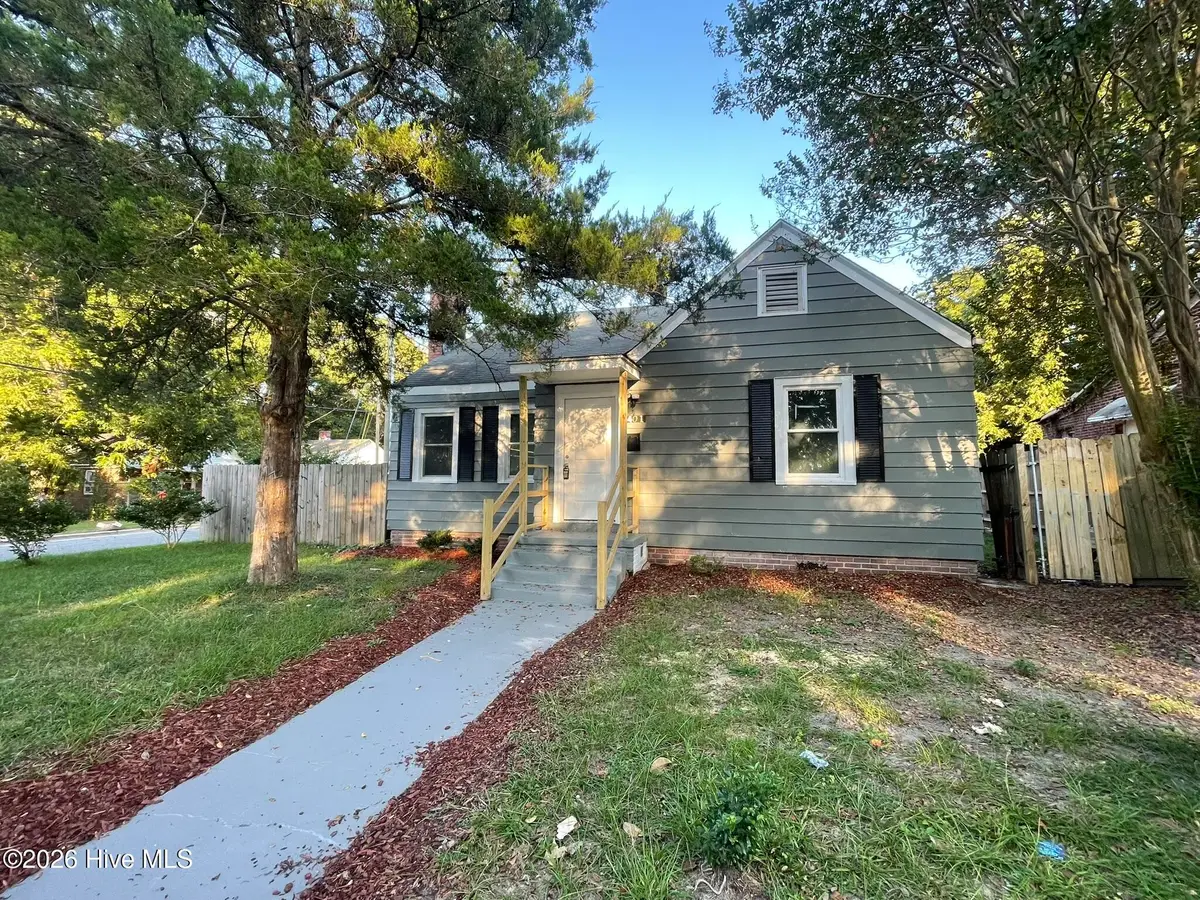 401 Nash Street, Greenville, NC 27834 - #1