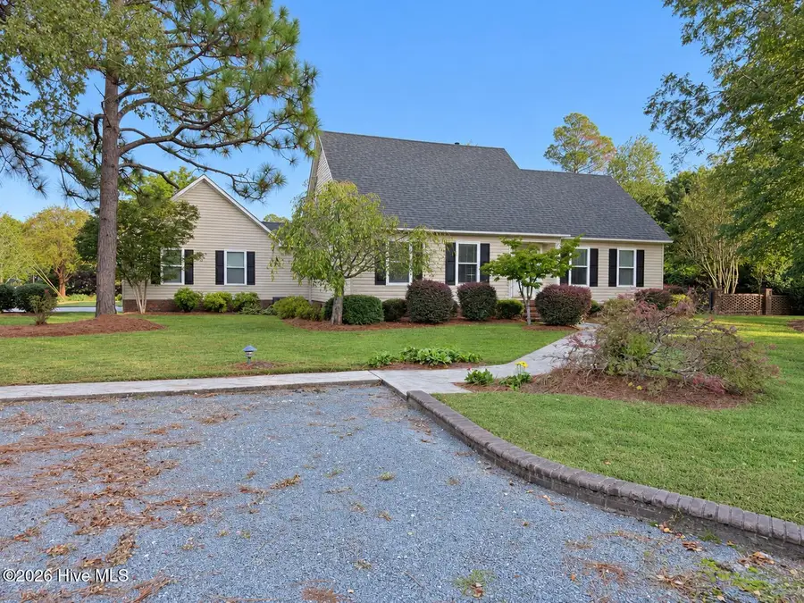 306 Pecan Lane, Laurinburg, NC 28352 - #2