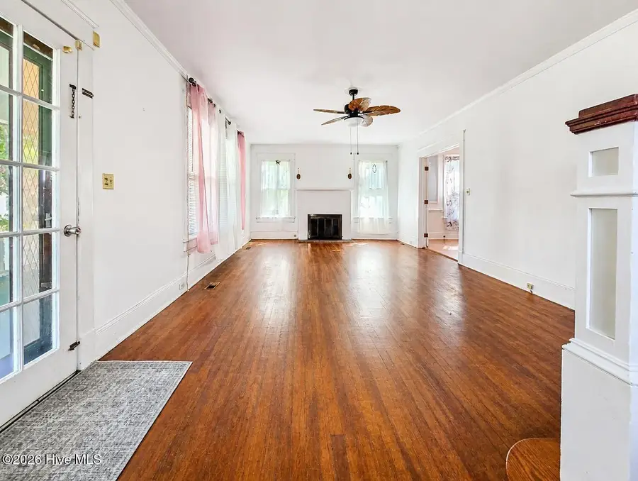 313 S Dyer Street, Elizabeth City, NC 27909 - #3