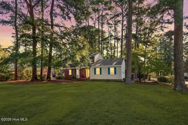 1215 S Crescent Drive, Smithfield, NC 27577