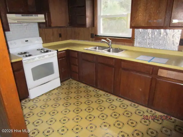 217 W Walker Street, Kill Devil Hills, NC 27948 - #3