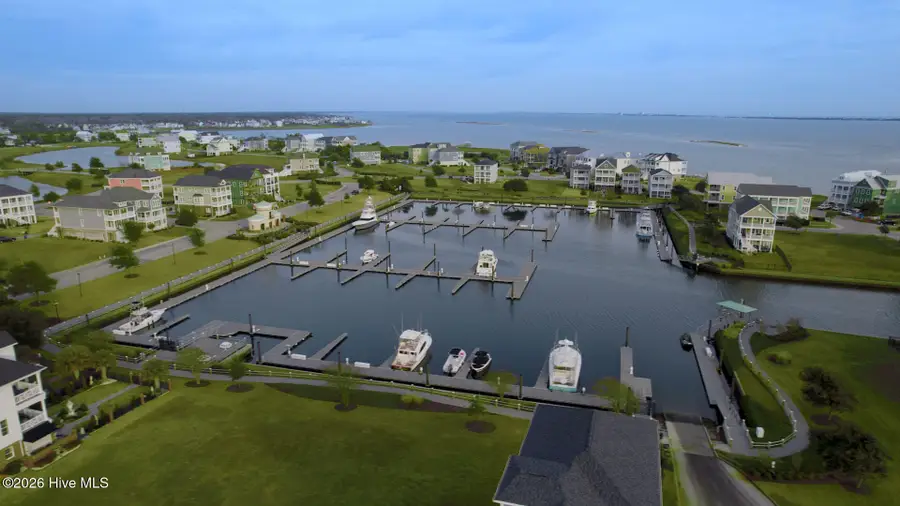 305 Kensington Place, Newport, NC 28570 - #3