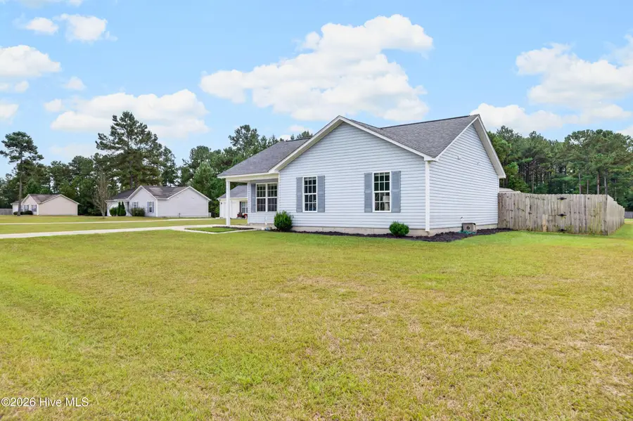 172 Ashbury Park Lane, Richlands, NC 28574 - #2