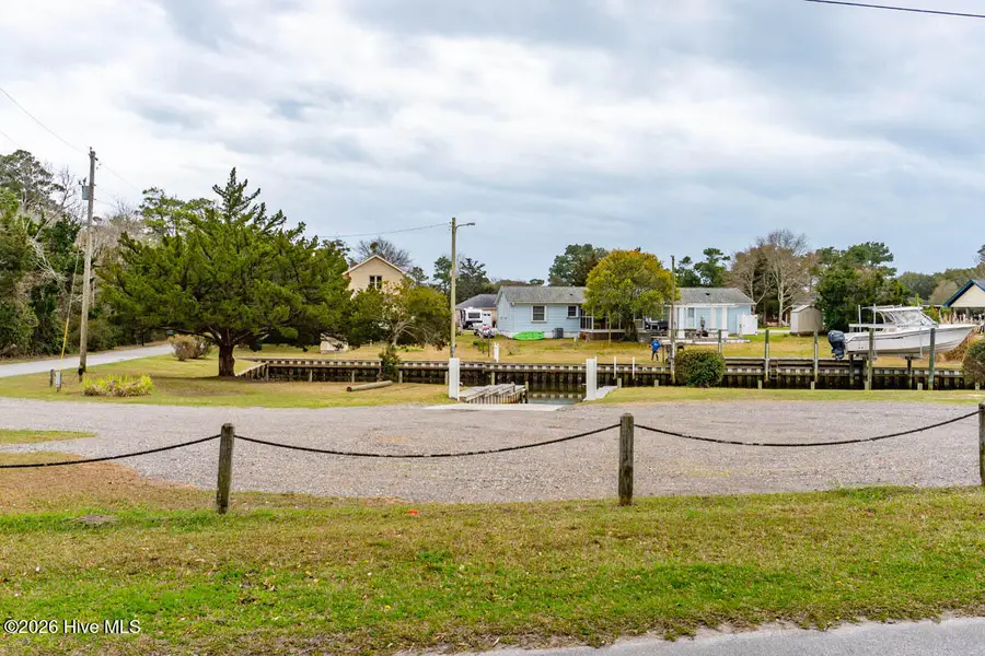 915 Sunset Boulevard, Newport, NC 28570 - #3