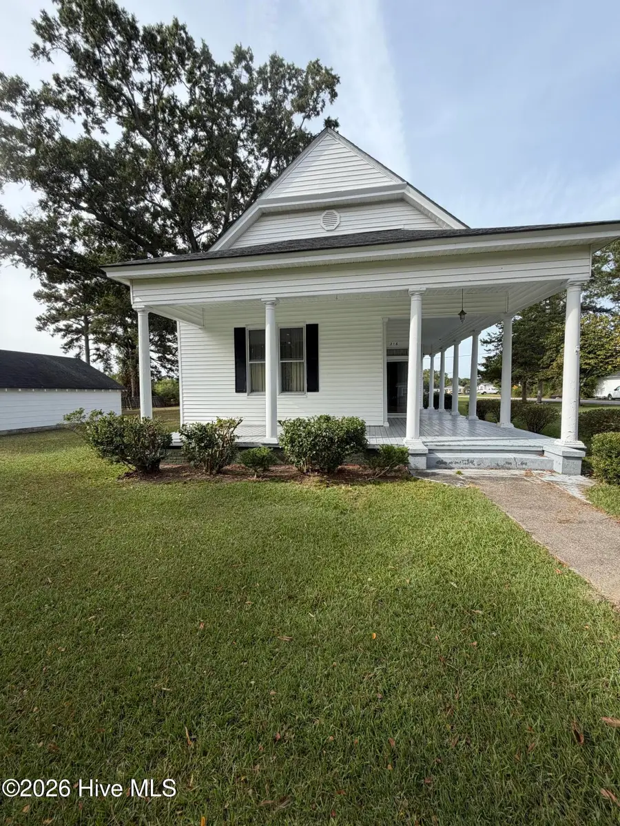 216 S Main Street, Kelford, NC 27847 - #2