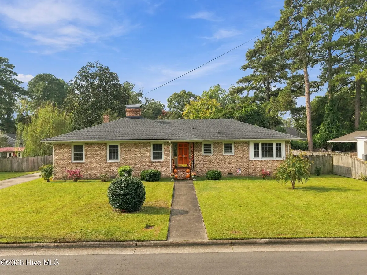 109 W 13th Street, Washington, NC 27889 - #1